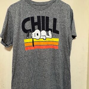 Men’s Snoopy Peanuts “Chill” Graphic Tee Officially Licensed Size Large